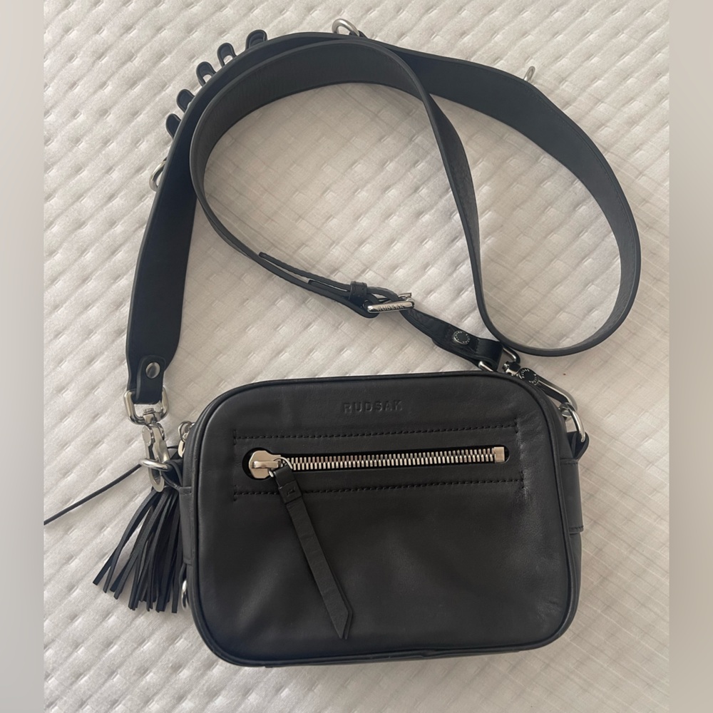RUDSAK Black Leather Crossbody Bag